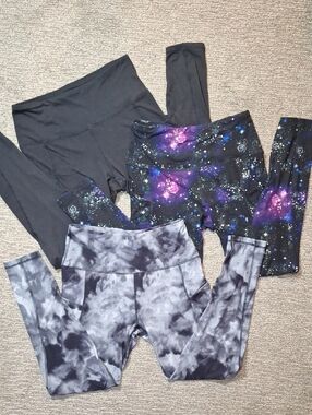 Showitty Womens Galaxy and Tie-Dye High-Waist Leggings - Black, Purple, Gray